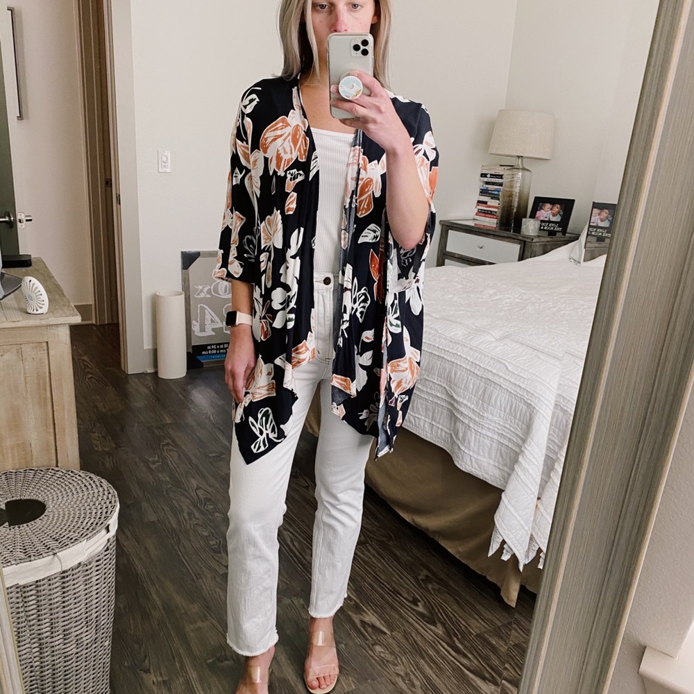 Ark & Co Floral Open Front Woven